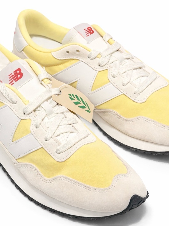 New Balance Shoes - New Balance Cream & Yellow Low-Profile Runner Sneakers
